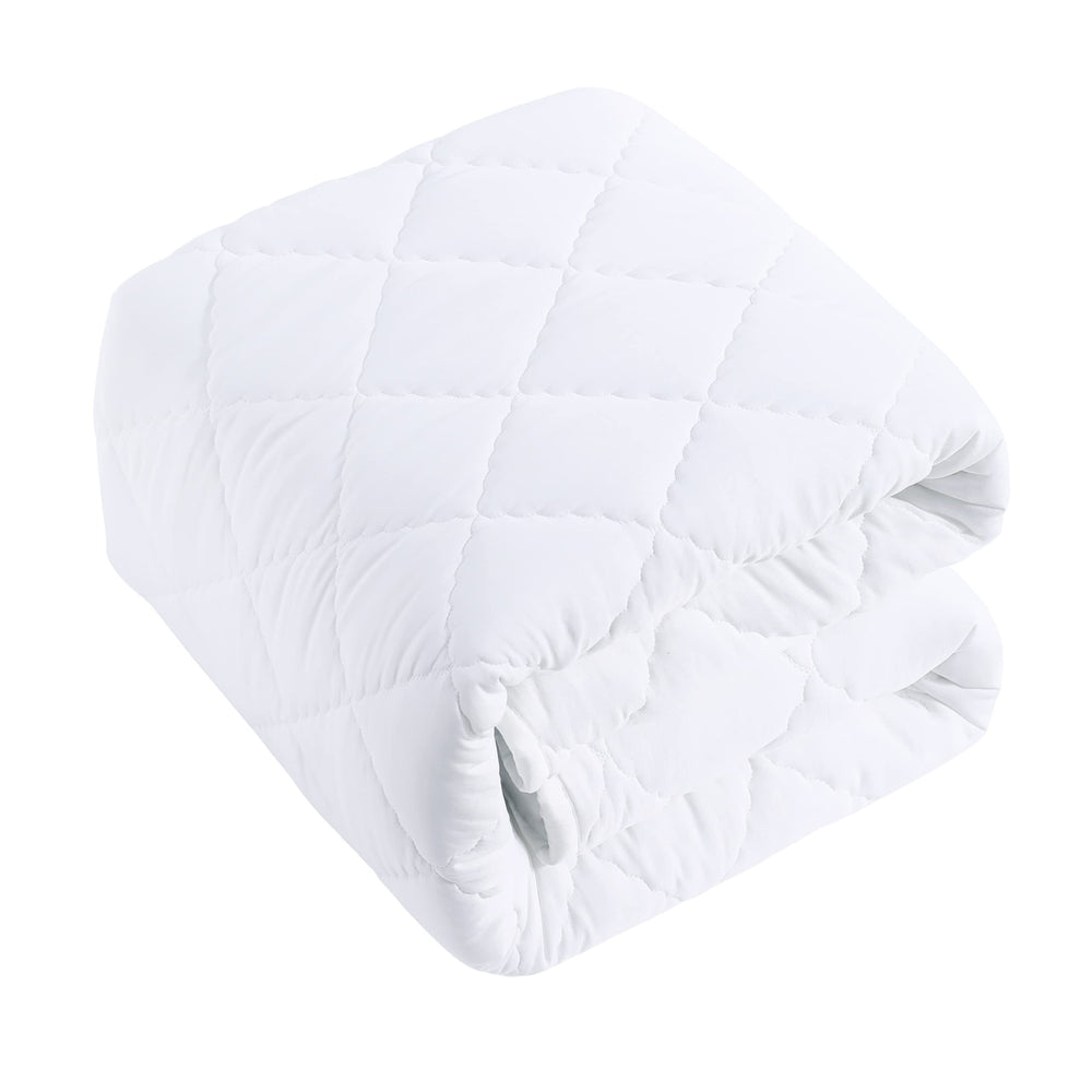 BEDSUM comforter texture closeup shows ultra-soft brushed microfiber for cozy toddler sleep