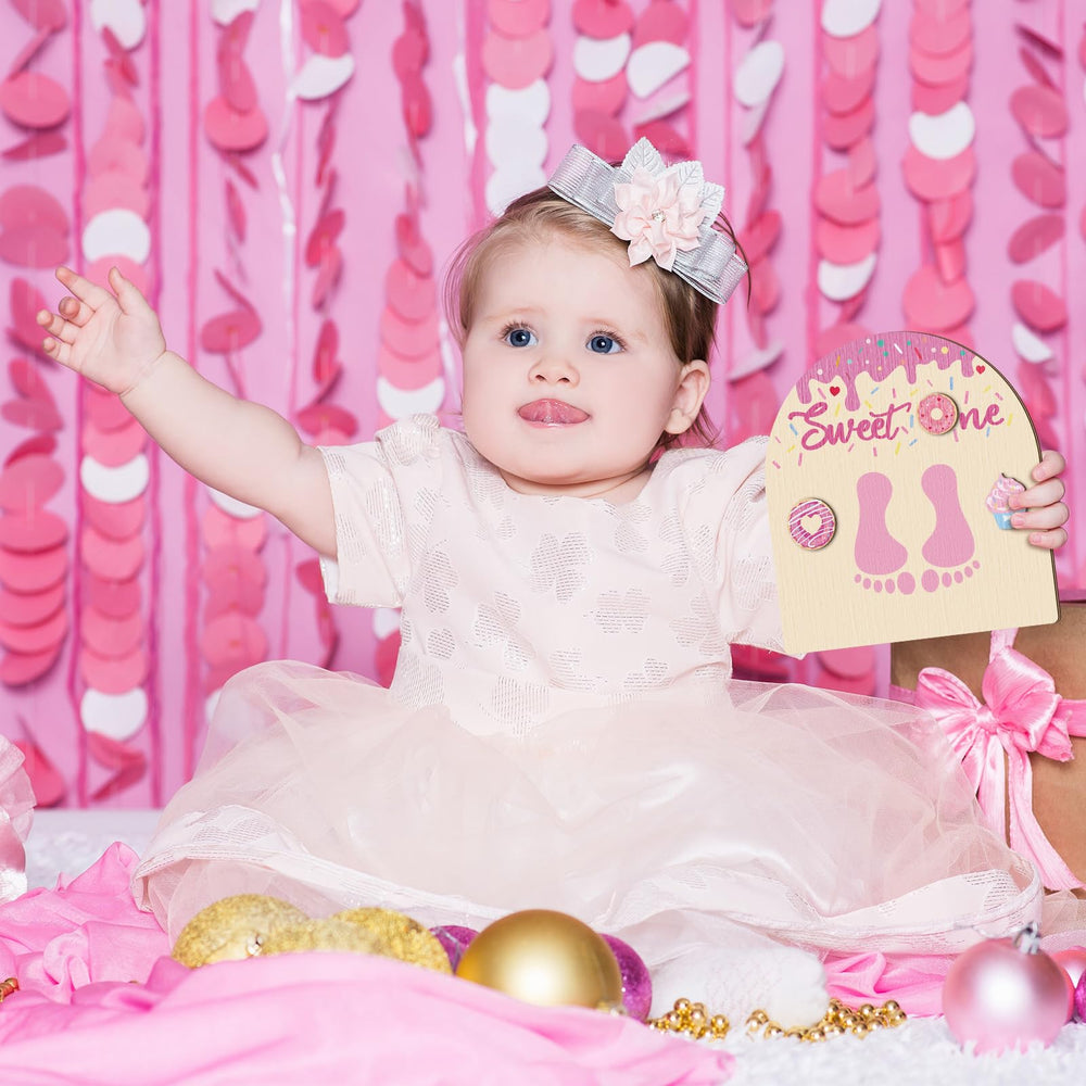 Beeveer Sweet One birth sign adds year-round charm to nurseries and playrooms