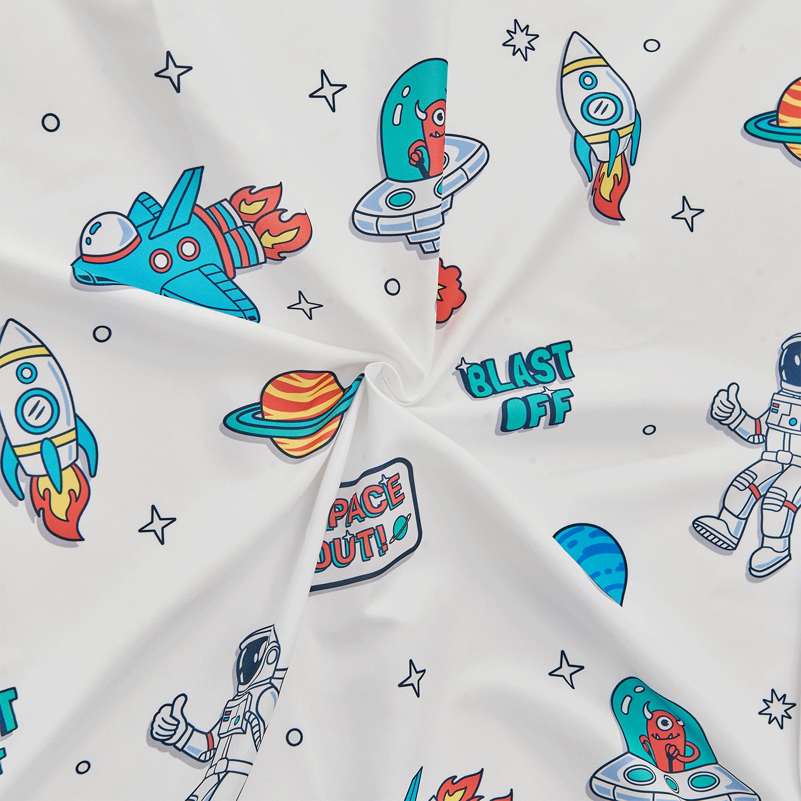 beeweed 4-piece toddler bedding set includes comforter pillowcase and sheets