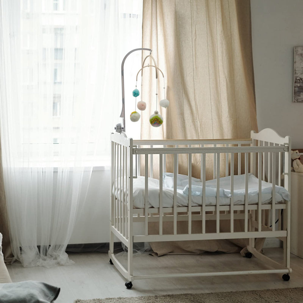 Beinkmake DIY decorative hanging setup demonstrates versatile nursery ornament ideas