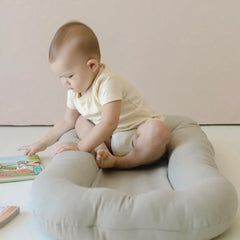 Beisurznga baby lounger cover removable for easy cleaning.