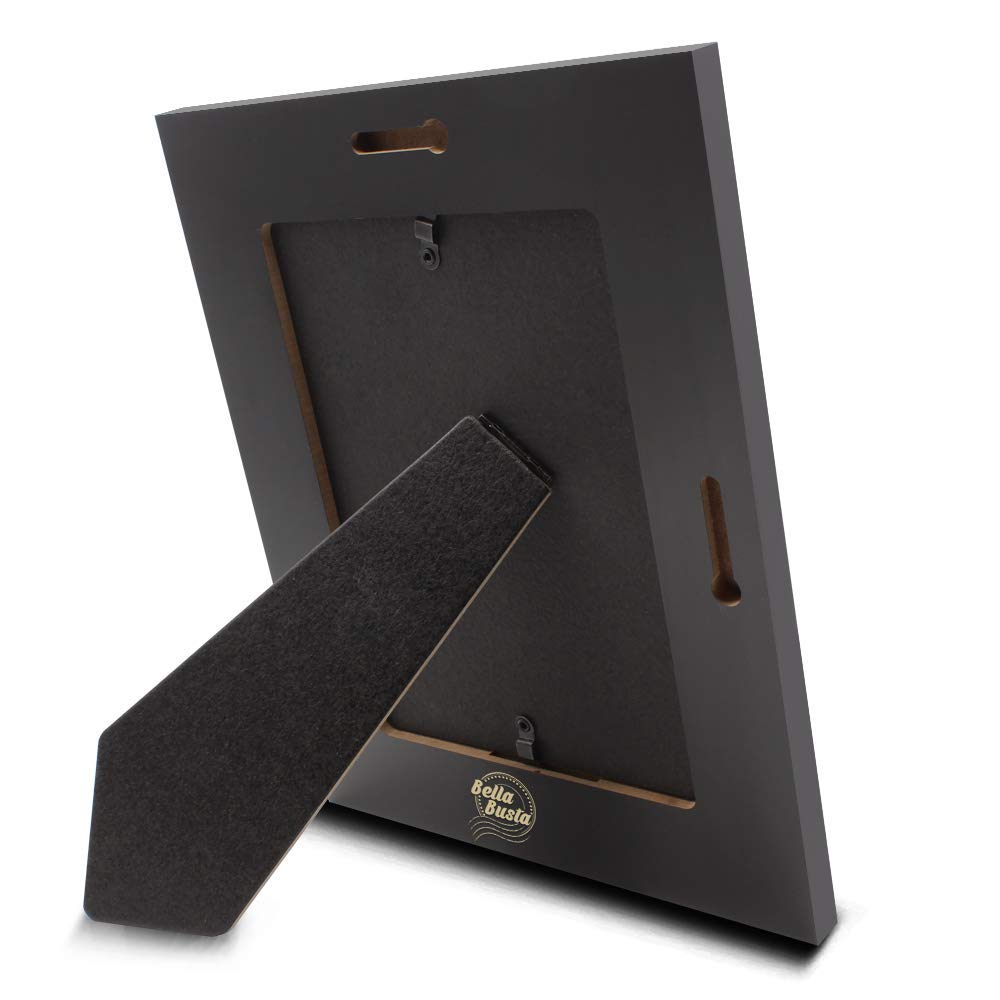 BELLA BUSTA easel-stand enables easy shelf or desk display of baby's milestone.