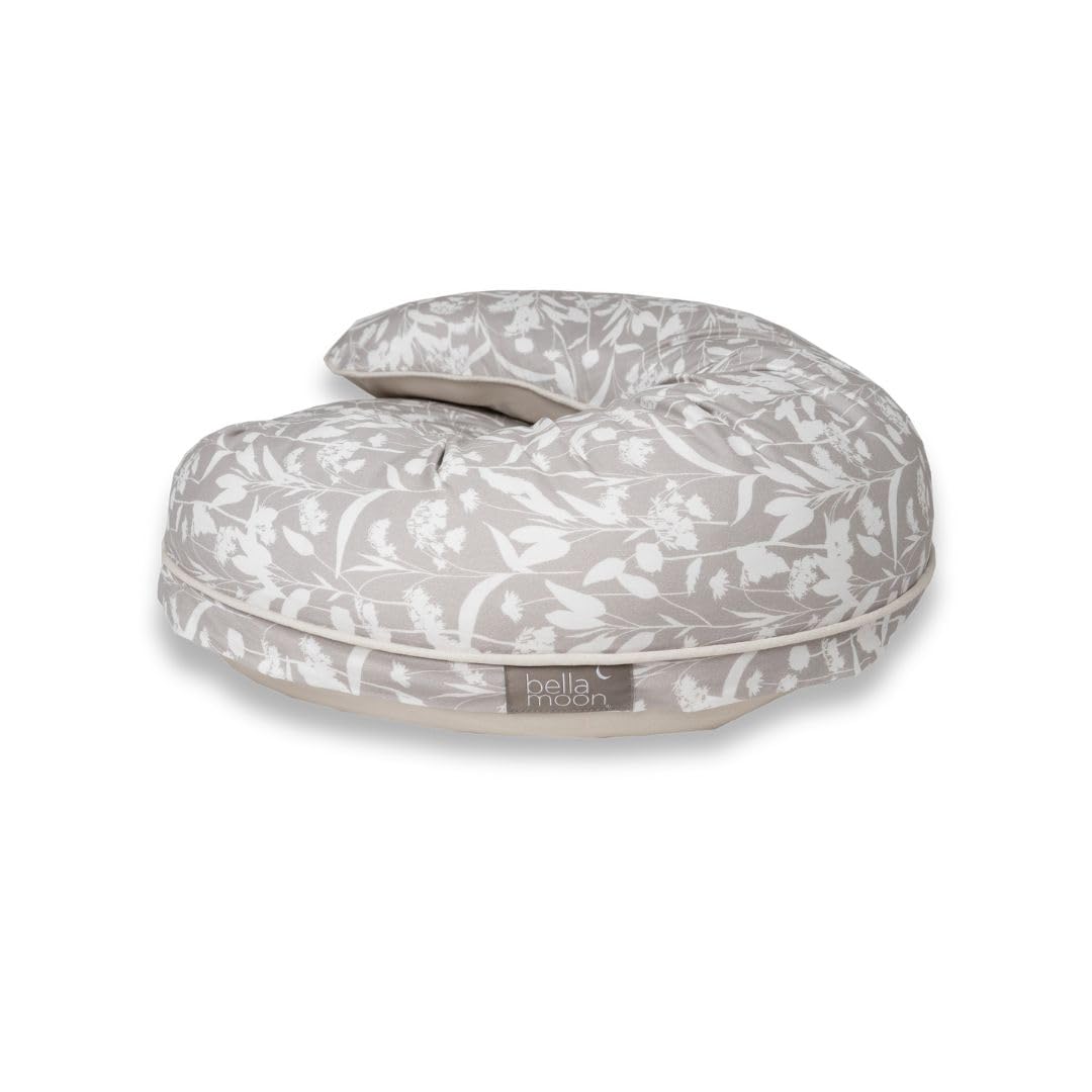 BellaMoon Irish-design pillow adds elegant touch to any space.