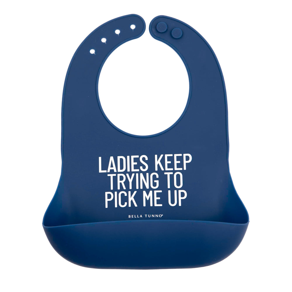 Bella Tunno Pick Me Up bib pocket closeup shows the deep catcher catching crumbs.