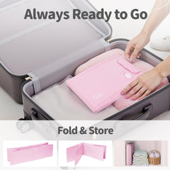 Bella's Friends baby tub uses soft-touch material for comfy, gentle bathing