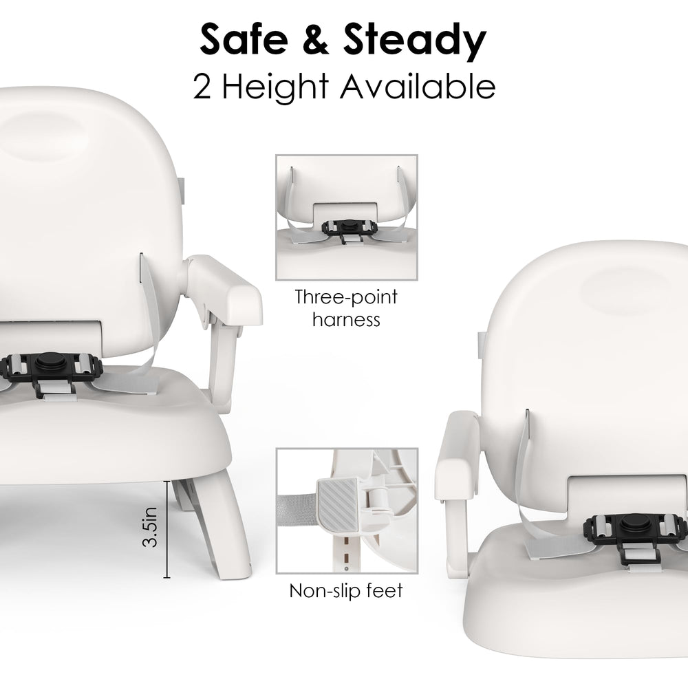Bella’s Friends safe 3-point-harness gray keeps little ones secure during meals.