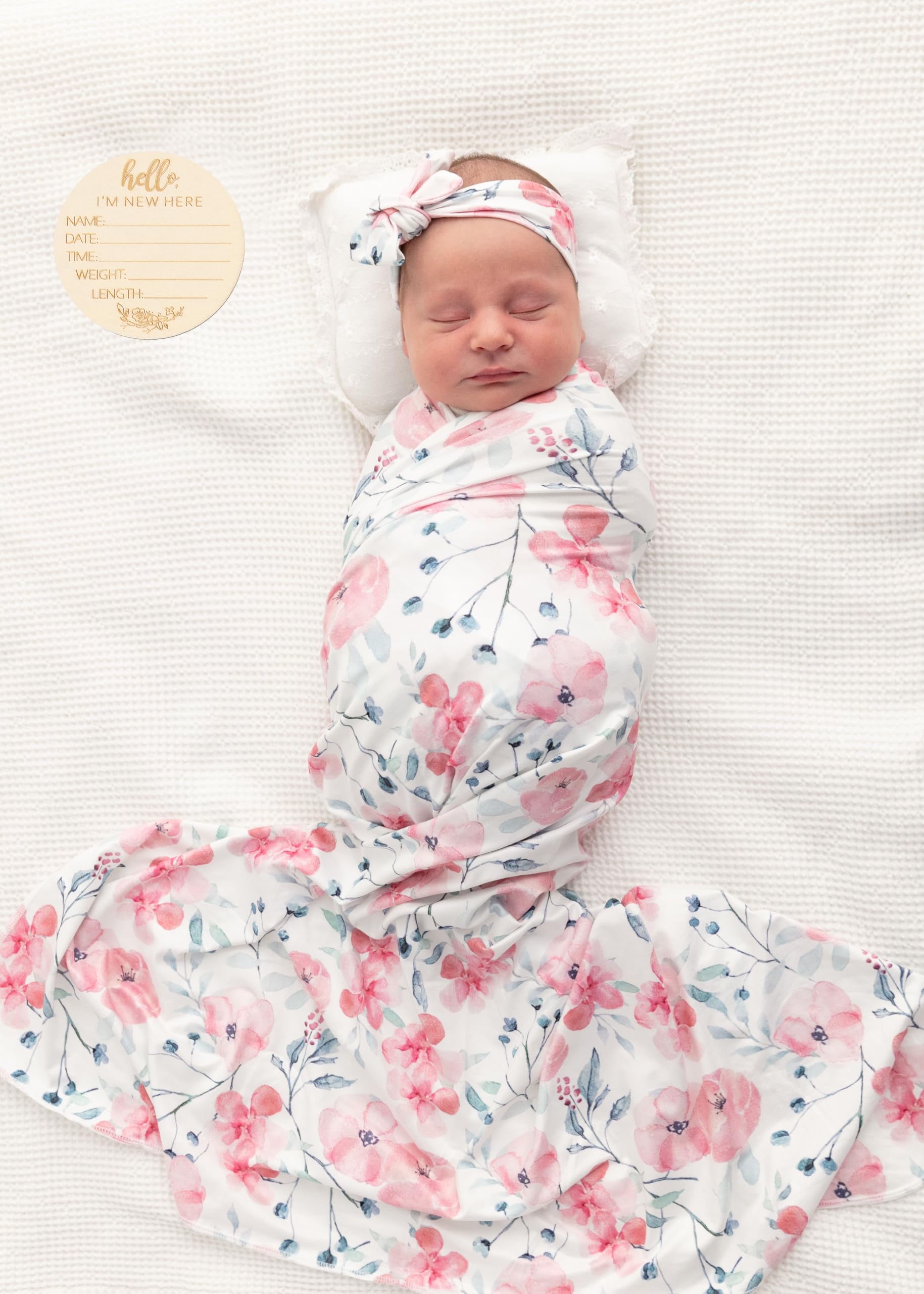 Bellasignoro baby swaddle pink vintage flower, plush and breathable for comforting newborn sleep.
