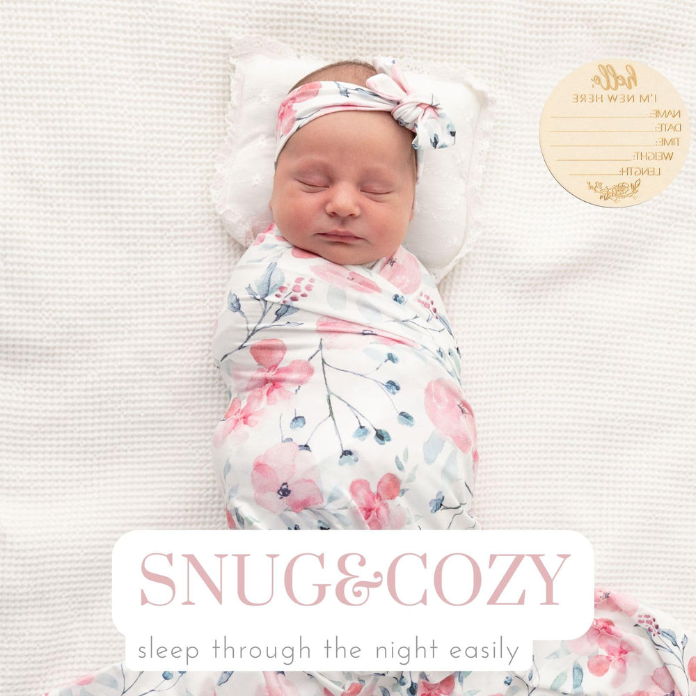 Bellasignoro headband beanie in pink complements outfits and photo moments.
