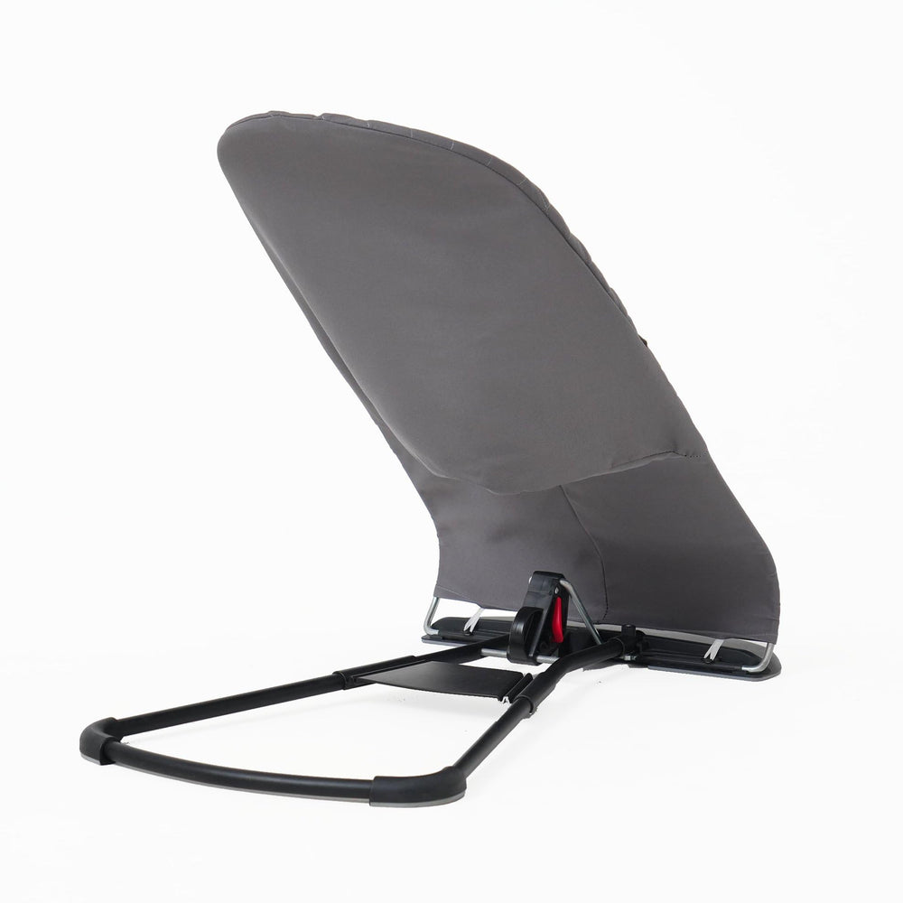 Belltop secure-fit for BabyBjörn bouncer ensures a precise, safe seating experience.