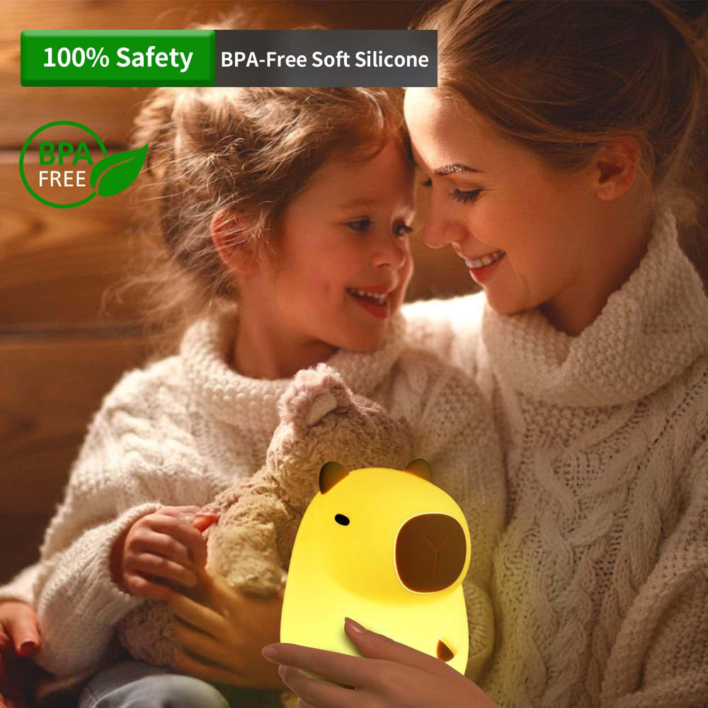 BemeedLigt Capybara night light with touch control enables easy dimming.