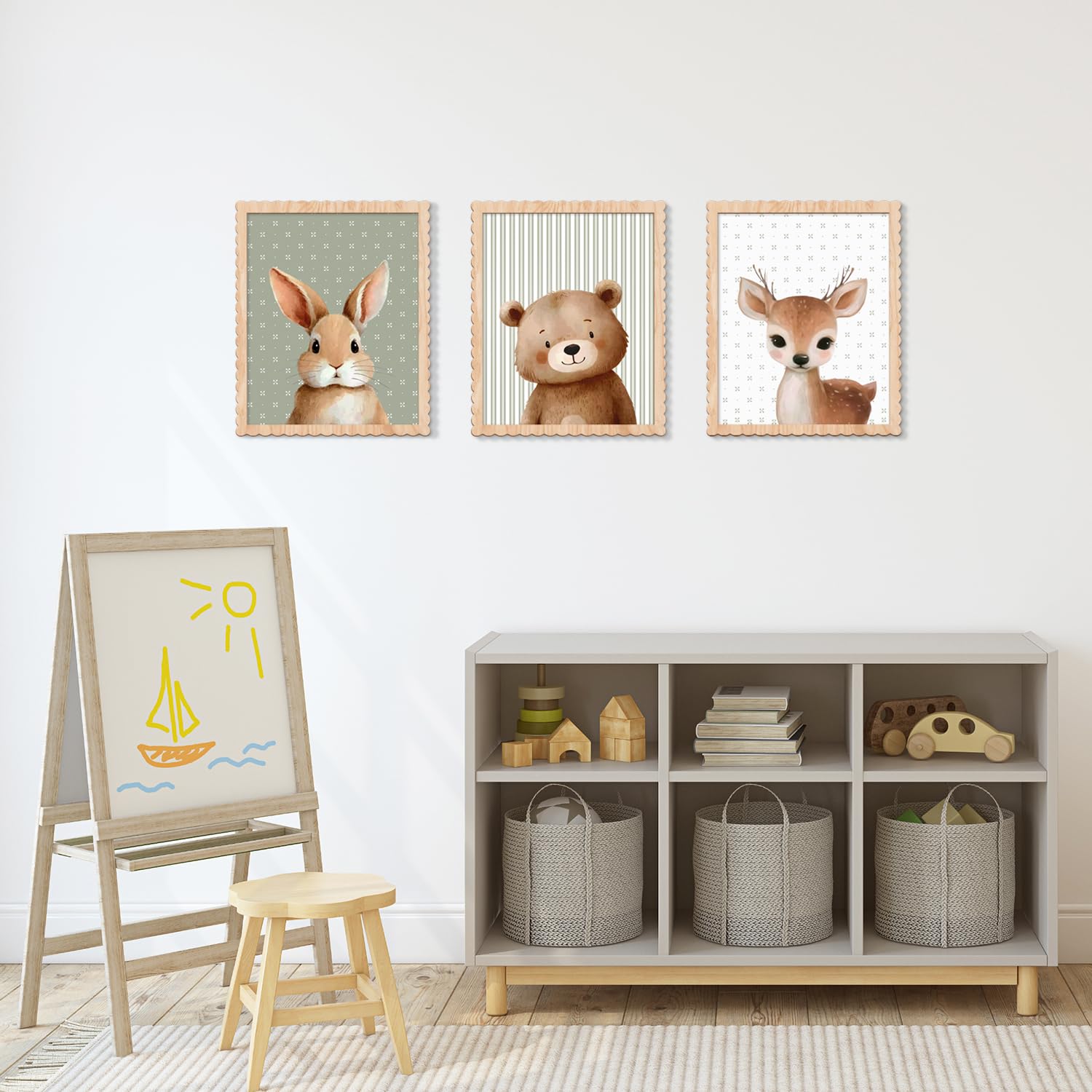 Benlarky bear print close-up emphasizes friendly character for kids.
