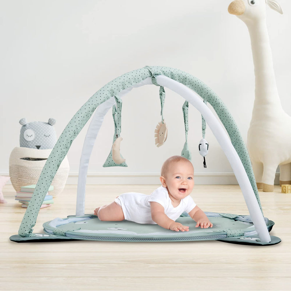 Beright wood-floor-friendly-baby-mat is safe on wooden or marble floors.