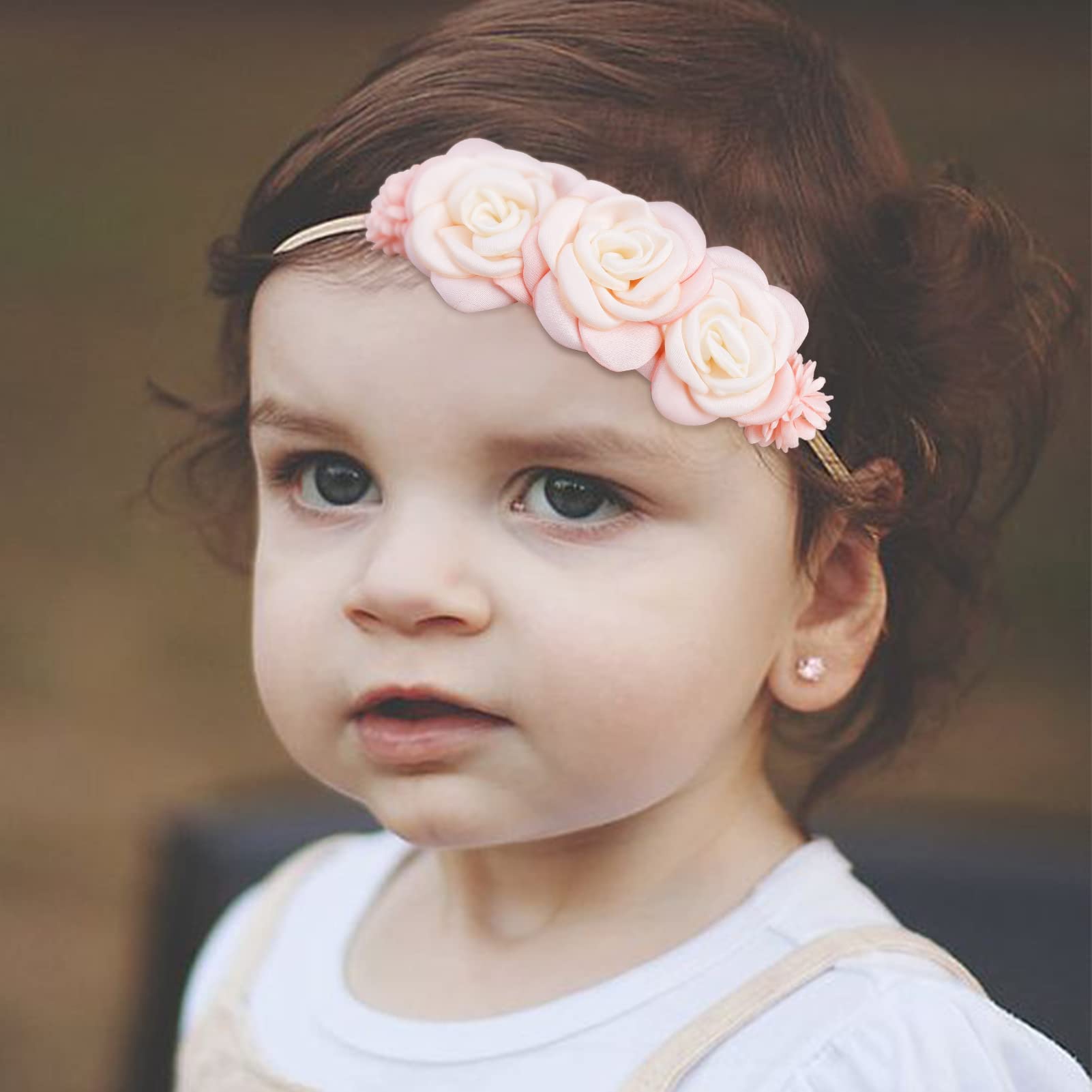 BFNAAgirl nylon elastic band—adjustable to growing children's heads.