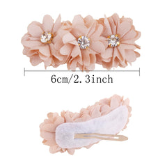 BFNAAgirl baby girl hair bows on an alligator clip ready for everyday wear