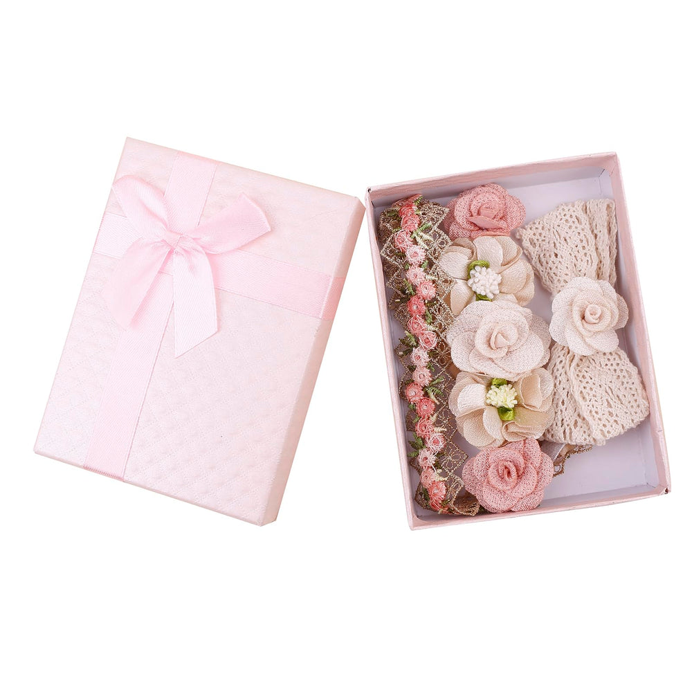 BFNAAgirl BF-Z38 newborn photography prop keeps hairstyle intact during shoots.