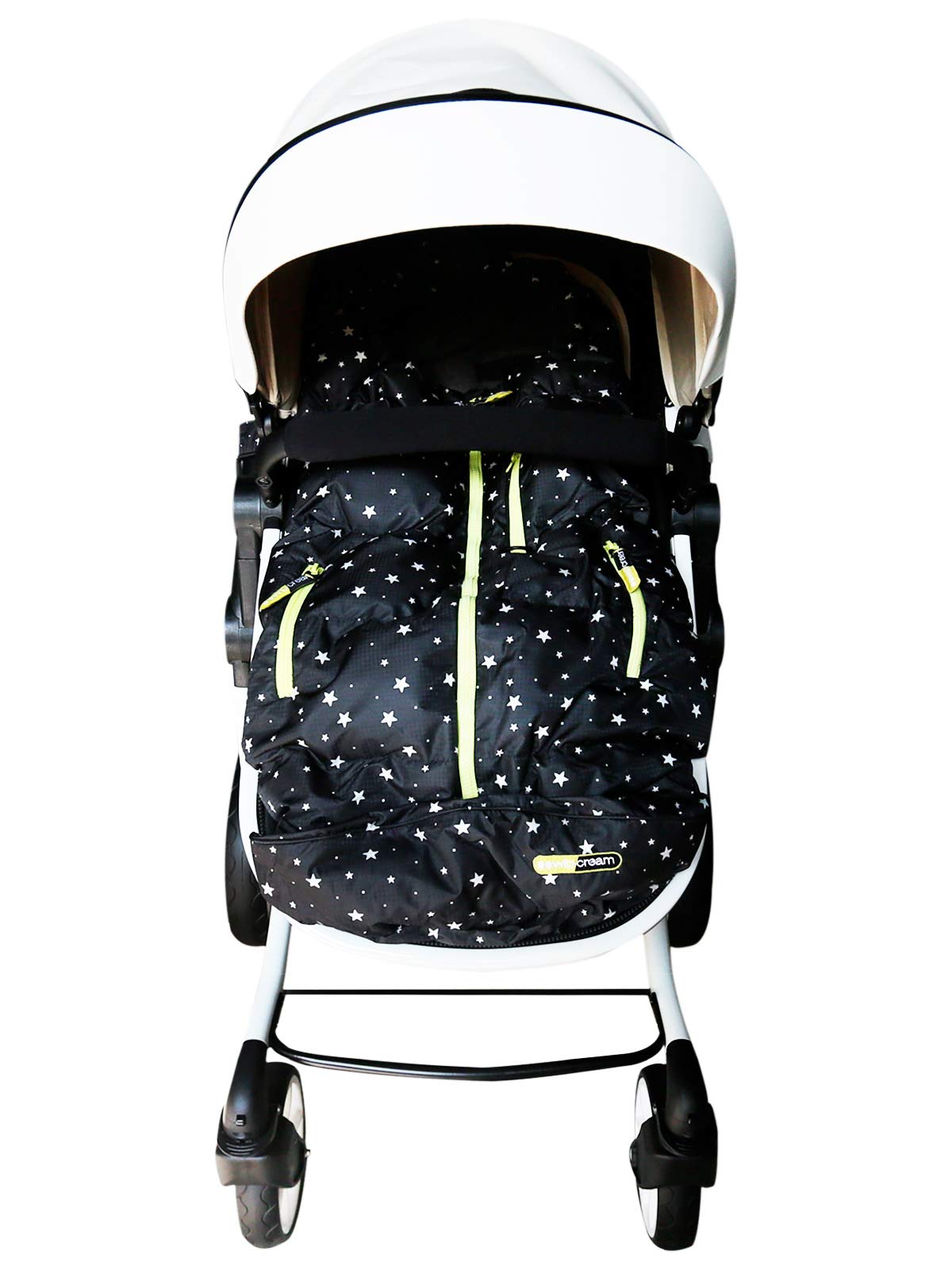 BGX Wipcream soft plush interior highlights cozy warmth for babies