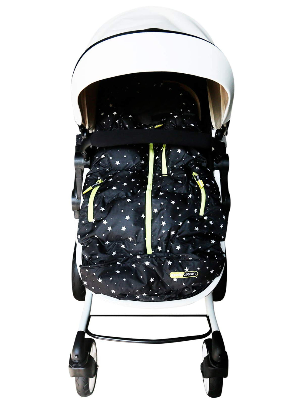 BGX Wipcream soft plush interior highlights cozy warmth for babies