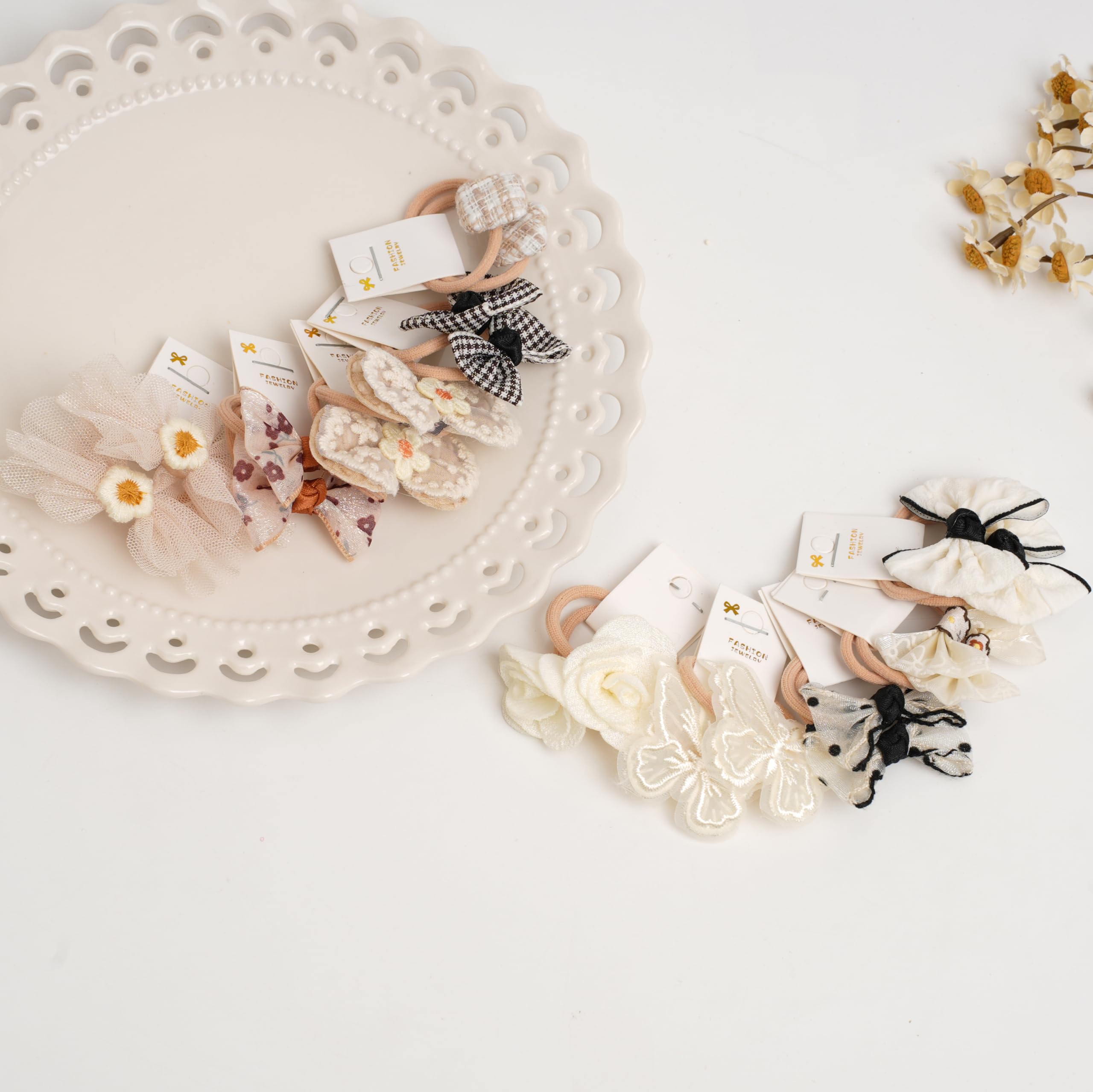 BIANHUAN colorful bows assortment—fun accessories to brighten each outfit.