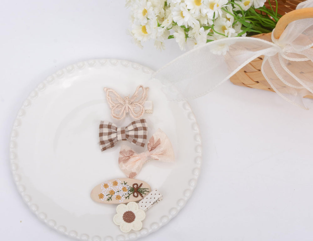 BIANHUAN easy-to-use-hairclips simplify dressing and quick styling moments