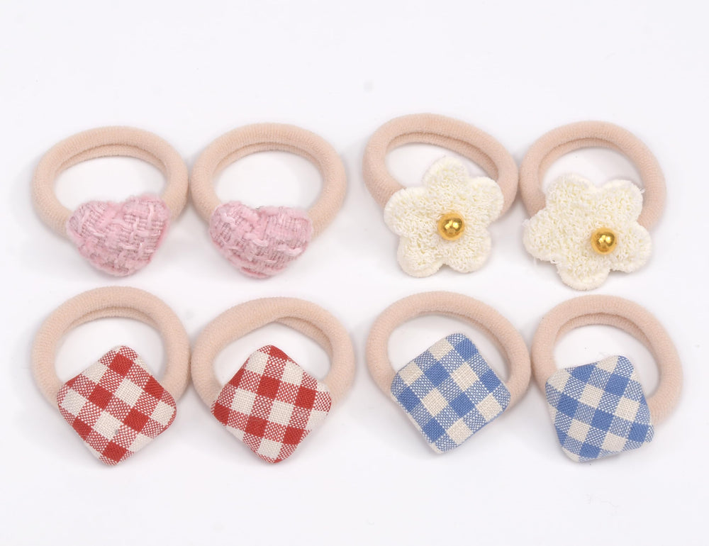 BIANHUAN gift-ready packaging highlights a thoughtful present for little girls.
