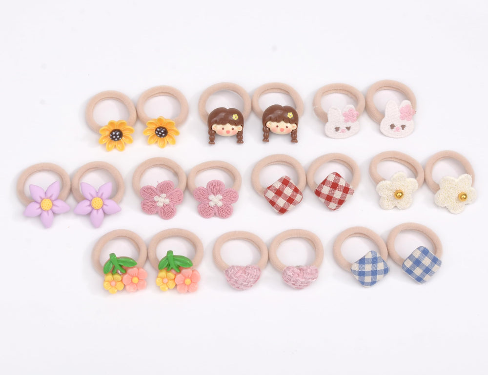 BIANHUAN organized tray display enables quick styling and easy access.