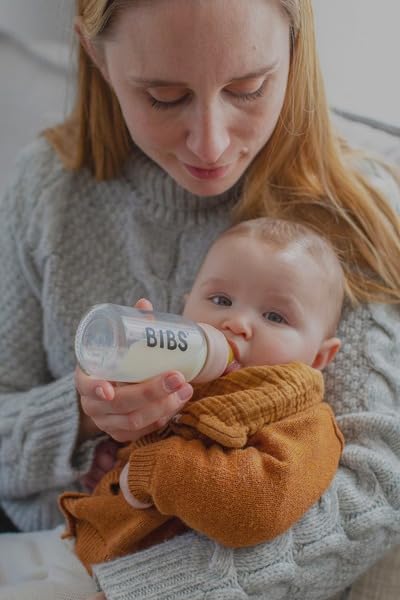 BIBS baby glass bottle ivory packaging demonstrates eco-conscious, ready-to-use set