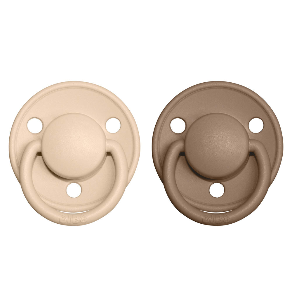 BIBS De Lux dark oak pacifier nipple close-up, showcasing durable design.