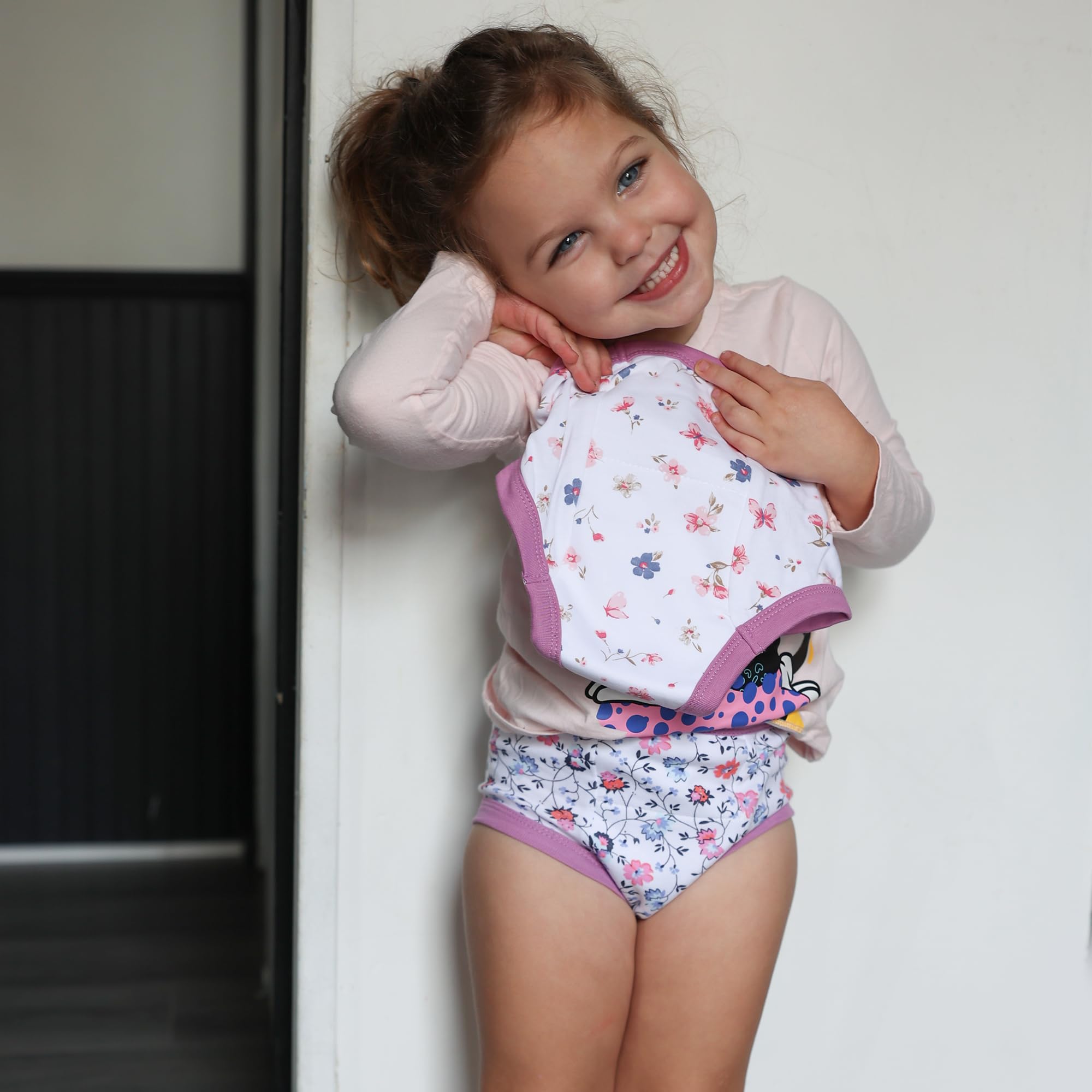BIG ELEPHANT child wearing floral series underwear easing big-kid transition