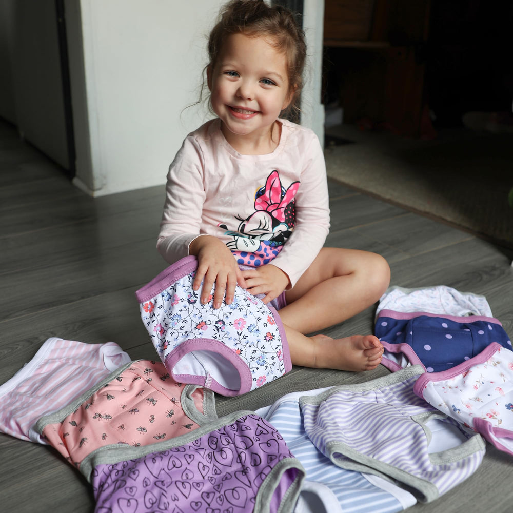 BIG ELEPHANT Potty Underwear inside-padding cross-section reveals discreet absorbent layer for minor accidents.