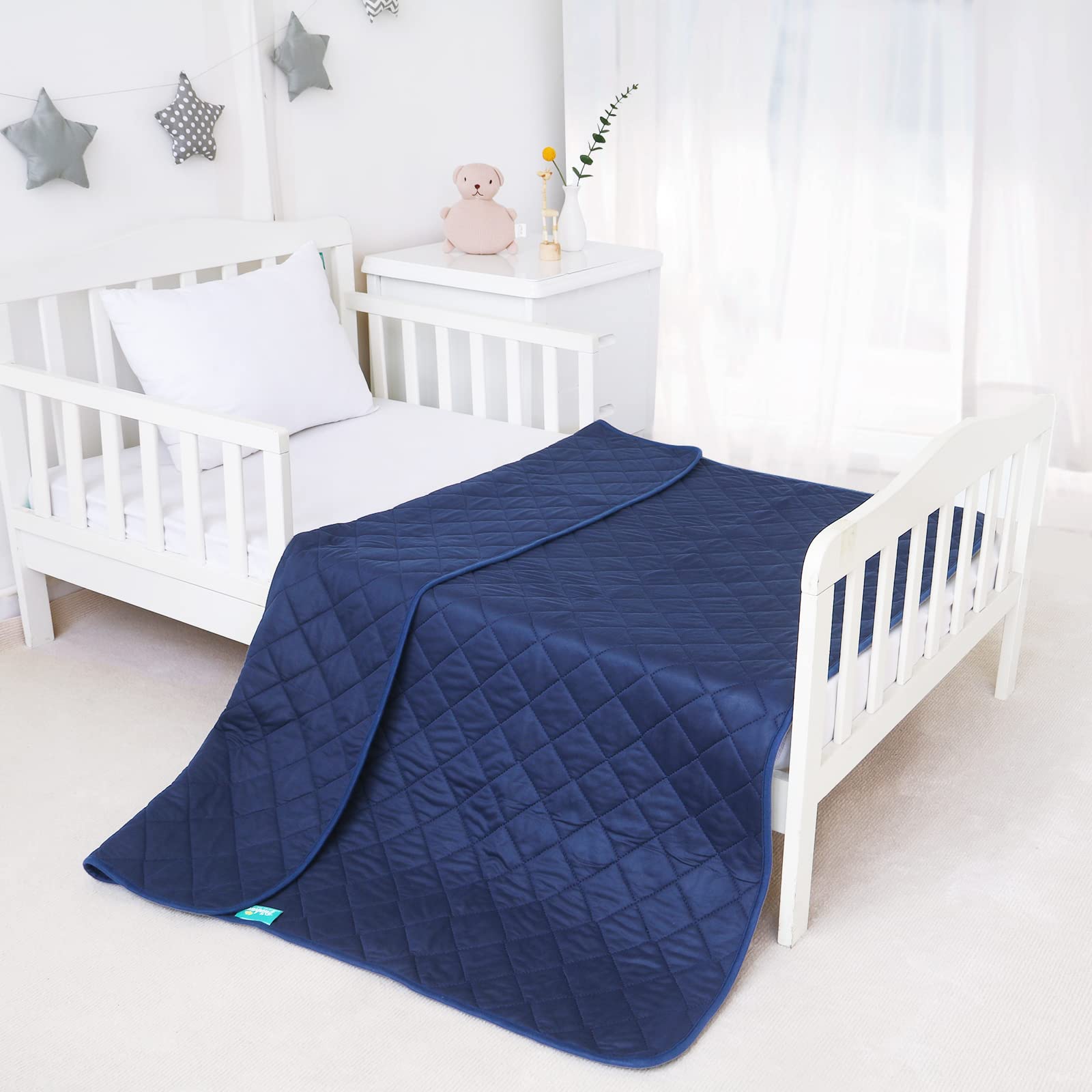 Biloban 39x47 size highlight showing roomy wrap for newborns to toddlers.