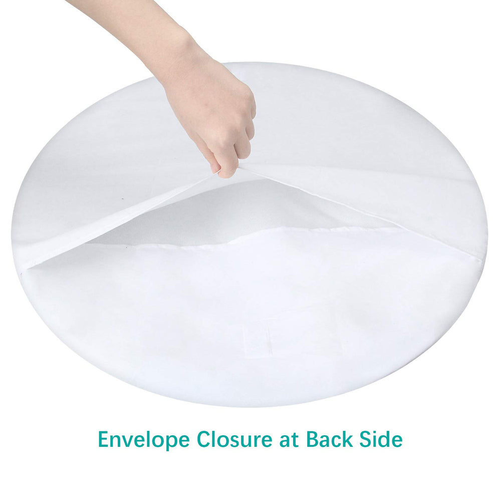 Biloban bamboo viscose fabric close-up, ultra-soft touch ideal for newborn comfort and sensitive skin.