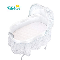 Biloban bassinet pad cover top view highlighting snug fit for Delta bassinet