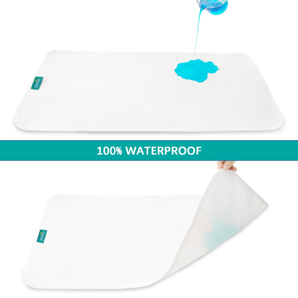 Biloban changing pad liner offers a soft cotton surface for baby skin.