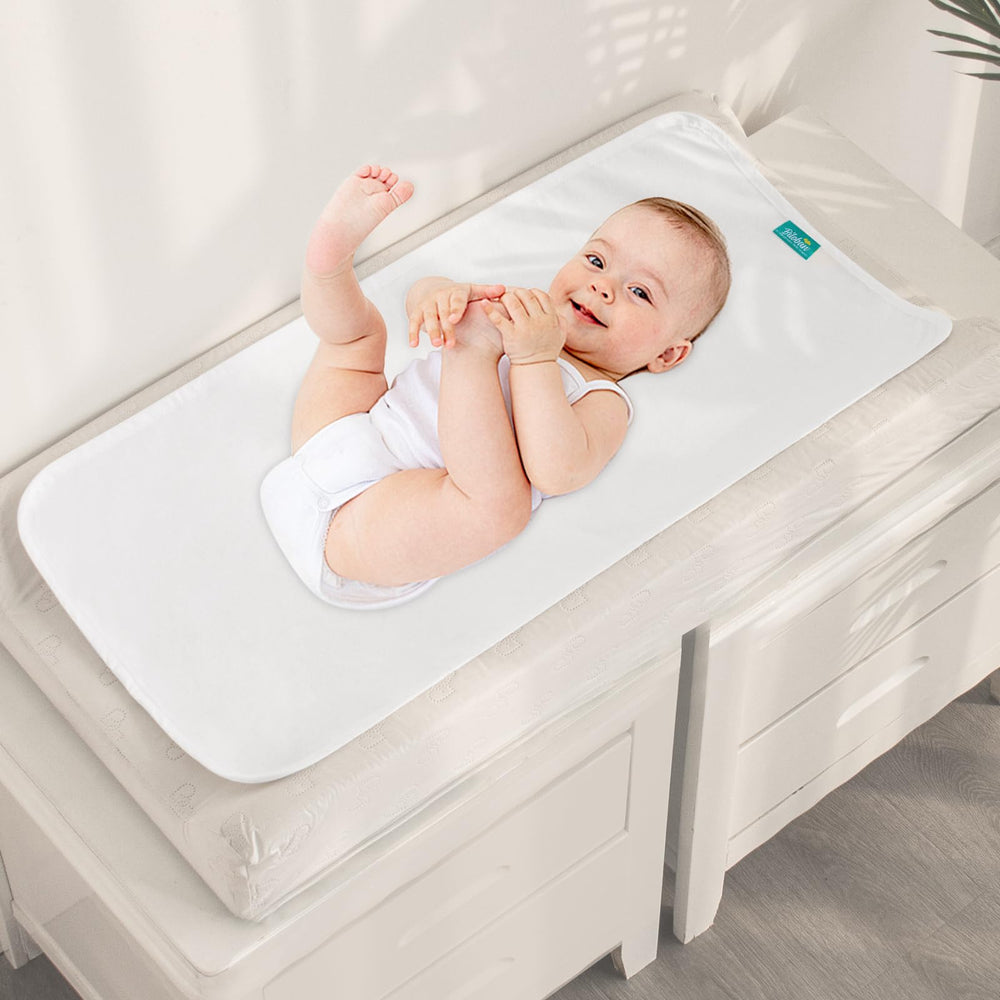 Biloban changing pad liners in stroller for travel with absorbent design