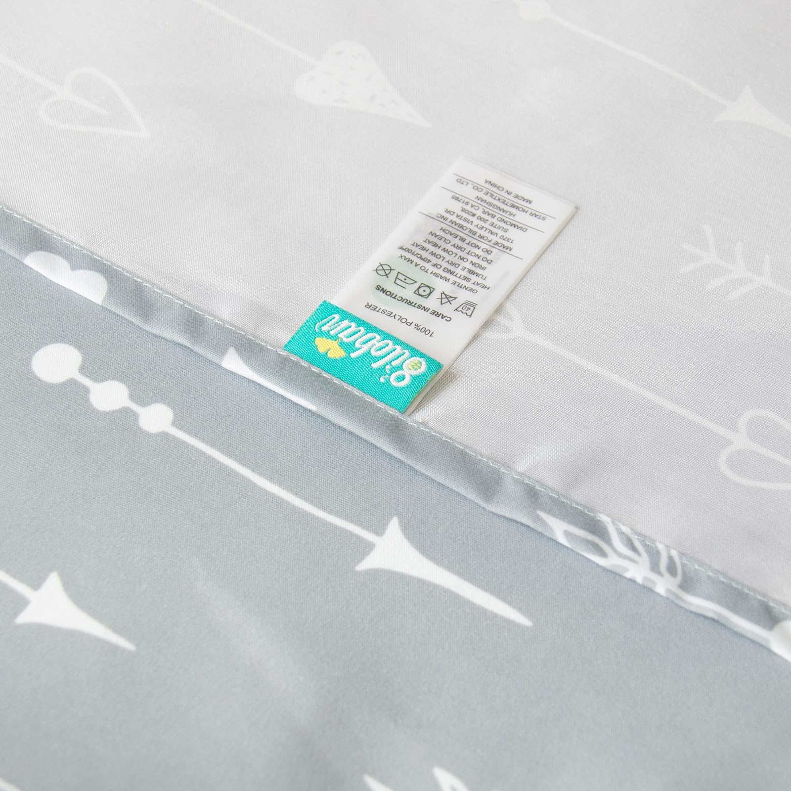Biloban cot sheet in daycare classroom setting for kids resting