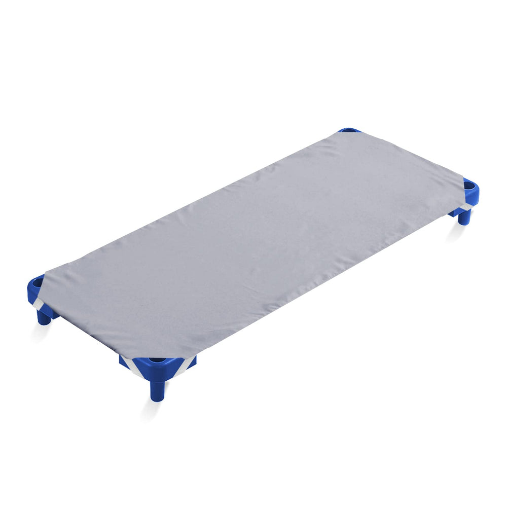 Biloban cot-sheet elastic-straps close-up showing sturdy hold during naptime.