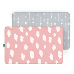 Biloban crib sheet 52x28x8 dimensions ensure a secure, snug sleep surface.
