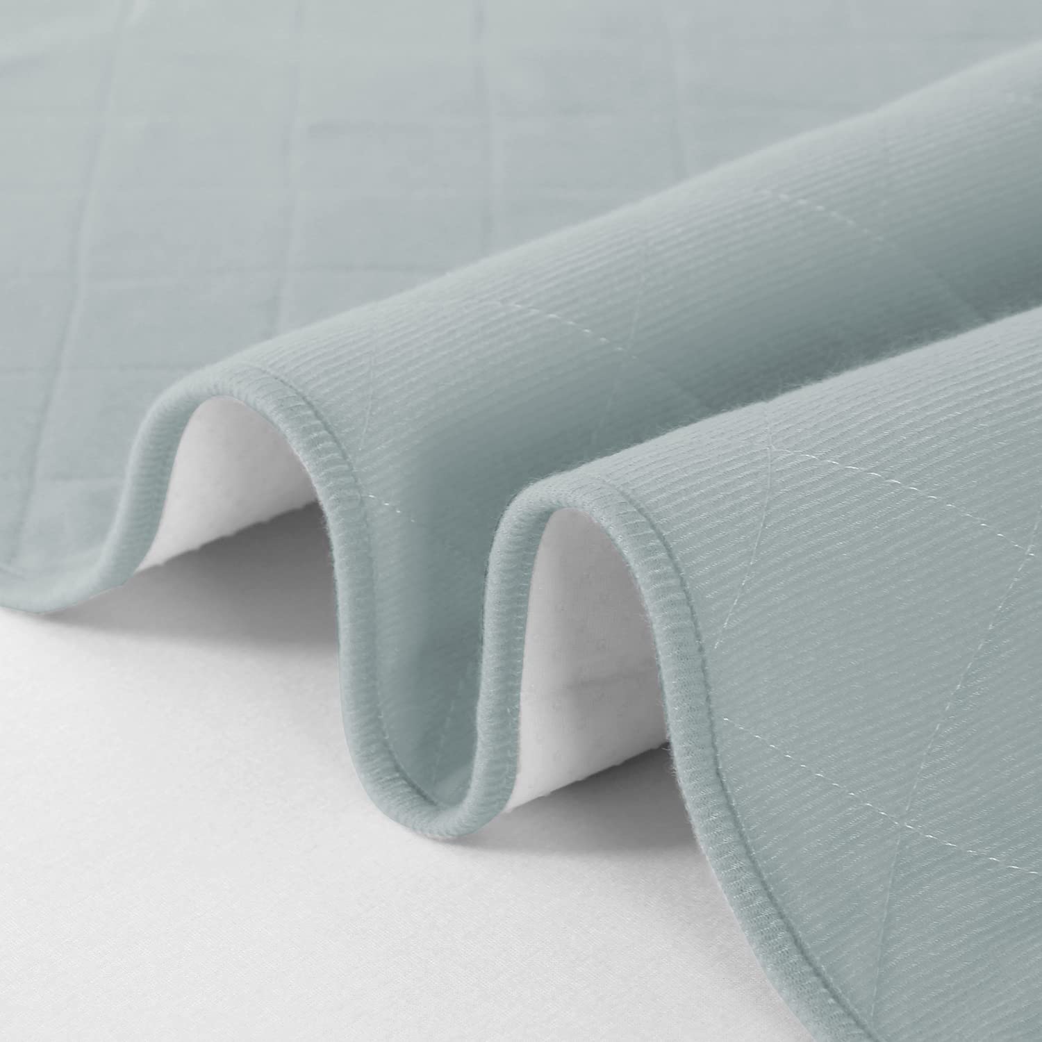 Biloban easy-care washable design for quick cleanup after accidents.