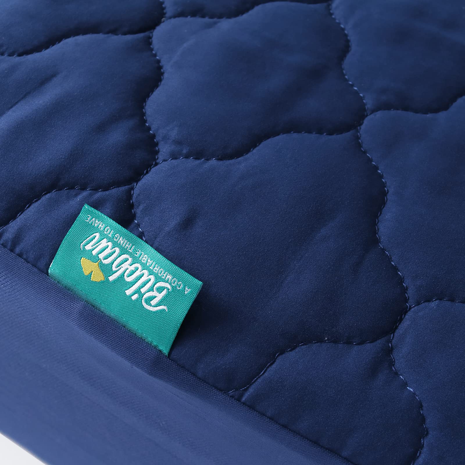 Biloban machine-washable pad makes cleanup quick between naps and diaper changes.