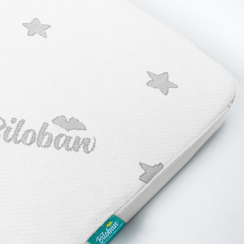 Biloban machine-washable-easy-care makes cleanup quick after messy moments.
