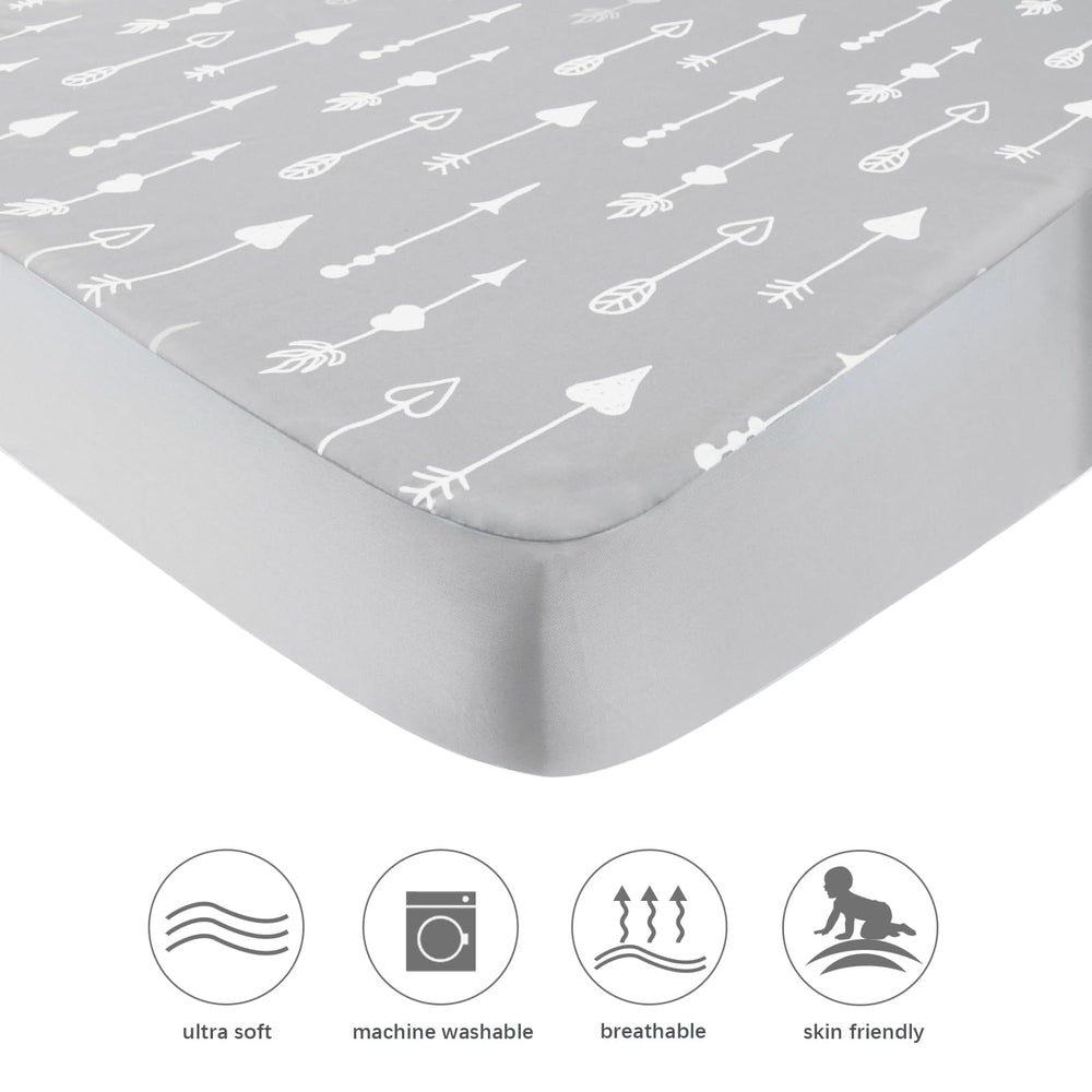 Biloban machine-washable sheets with care label — easy cleanup after play