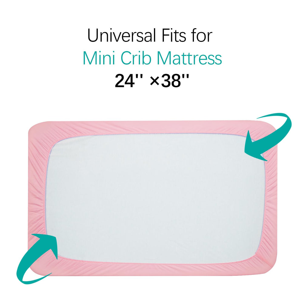 Biloban grey-pink cover protects 38x24 inch mini mattresses for playtime.