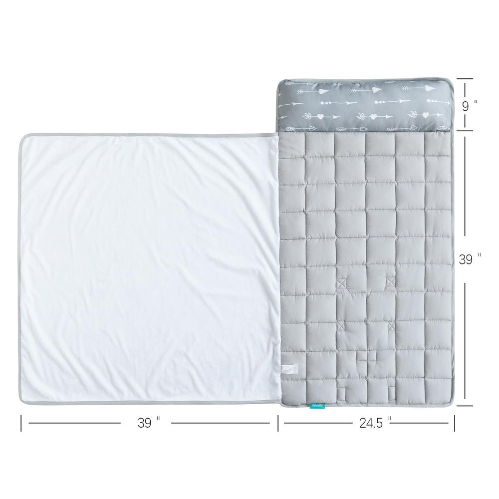 Biloban nap mat quilted-fleece depicts plush softness and breathable comfort.