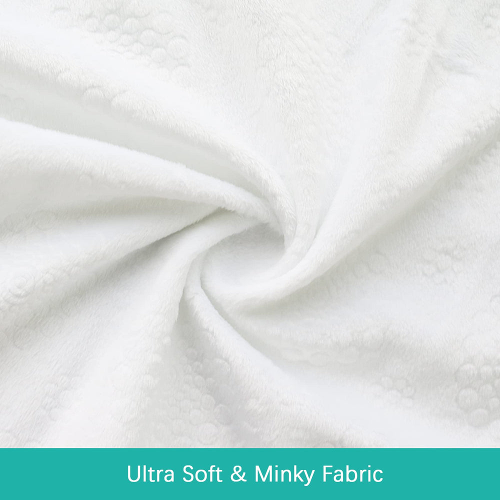 Biloban quilted poly microfiber surface ensures durability and easy cleaning.