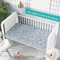 Biloban ultra-soft surface emphasizes gentle touch for baby comfort.