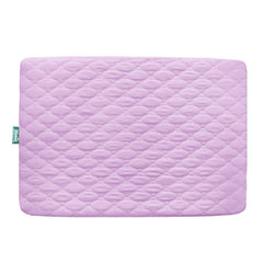 Biloban pack-n-play quilted sheet protects mattress from spills during naps.