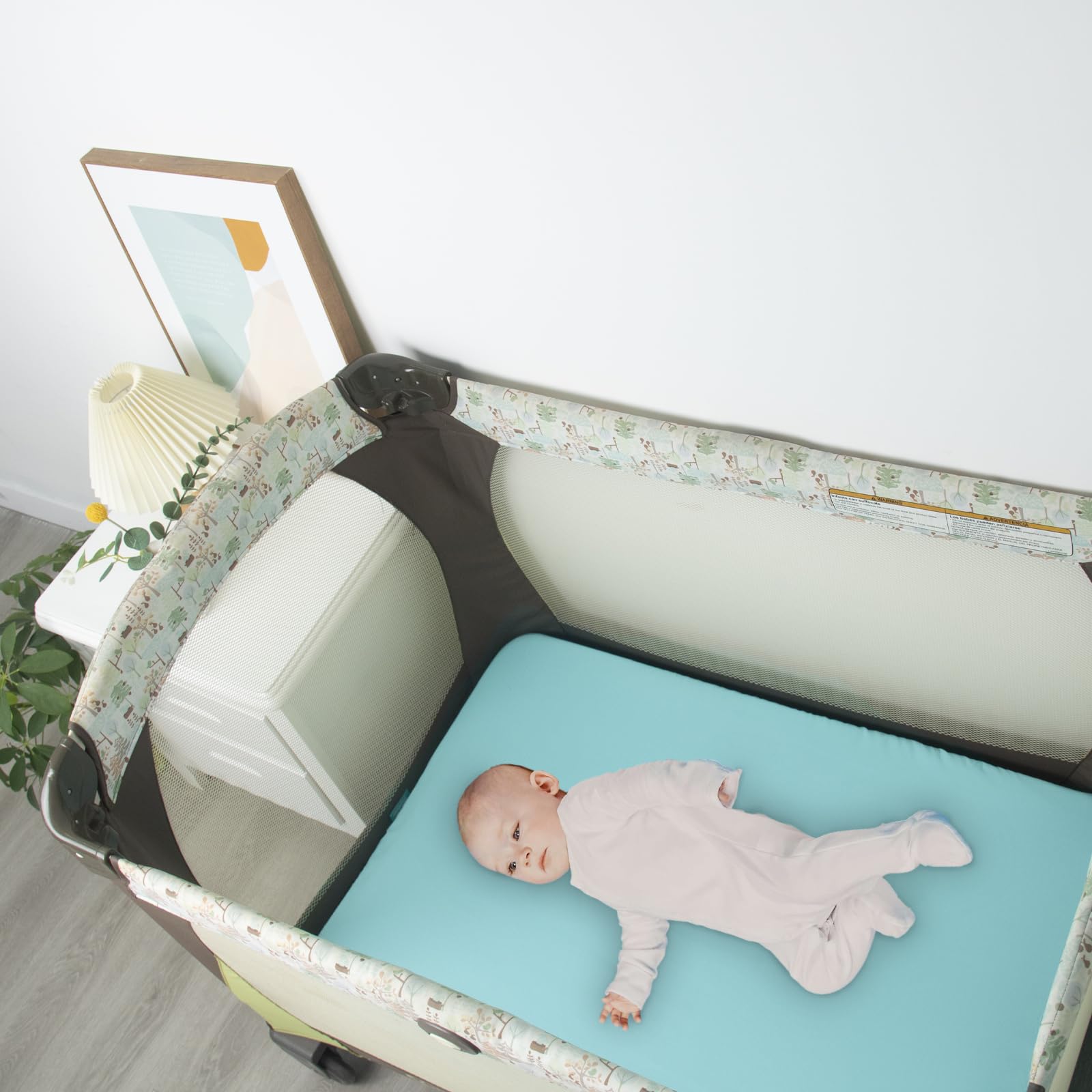 Biloban Pack and Play sheets feature ultra-soft microfiber for baby comfort.