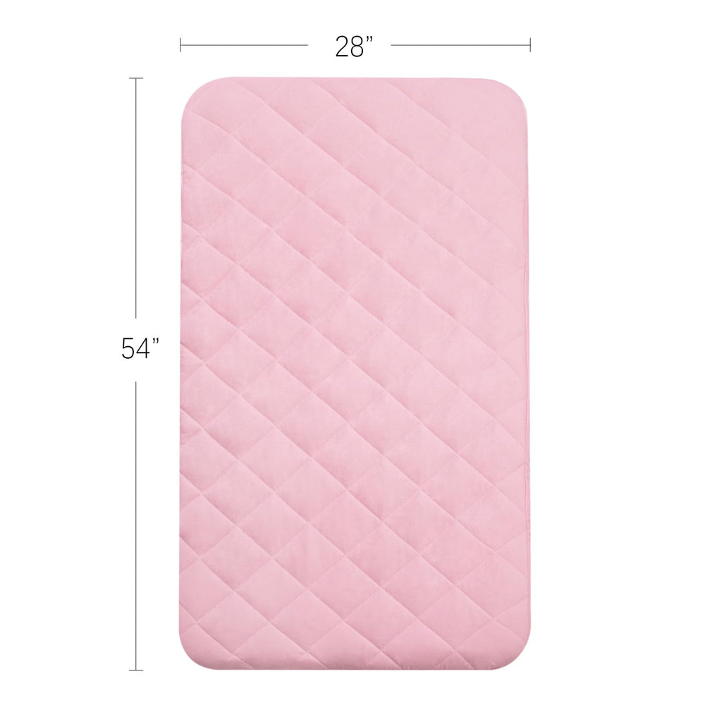 Elastic edge on Biloban Regalo My Cot sheet ensures secure fit.