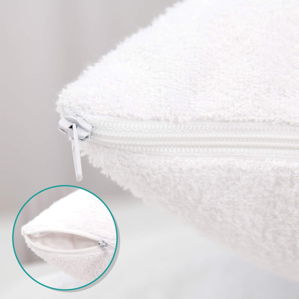 Biloban travel pillow case white image highlights compact, travel-friendly design.