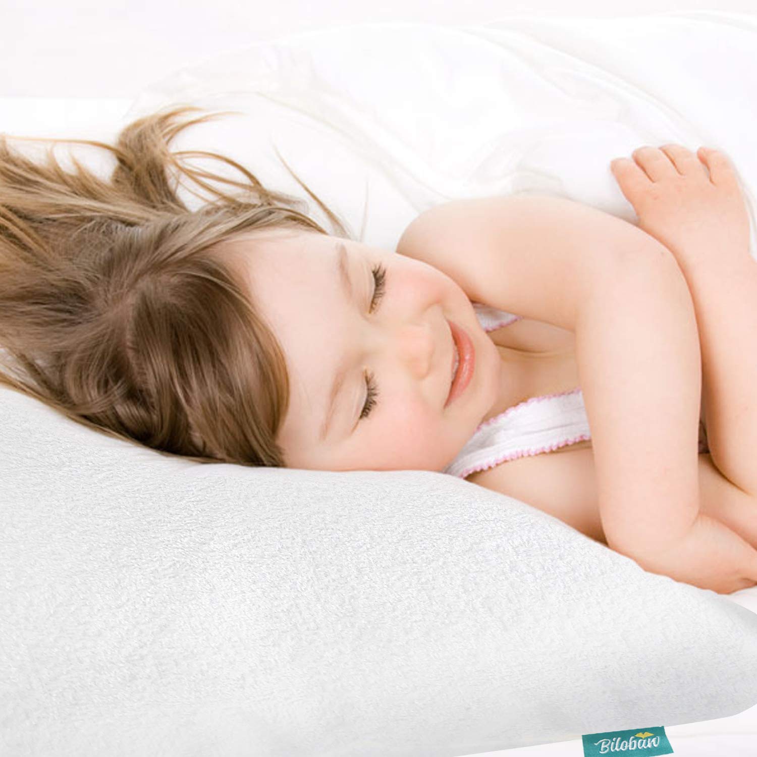 Biloban viscose bamboo fabric soft-touch closeup emphasizes breathable, gentle feel against kids' skin.
